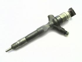 INYECTORES Y BOMBAS INY0073N - INYECTOR NUEVO R04701D